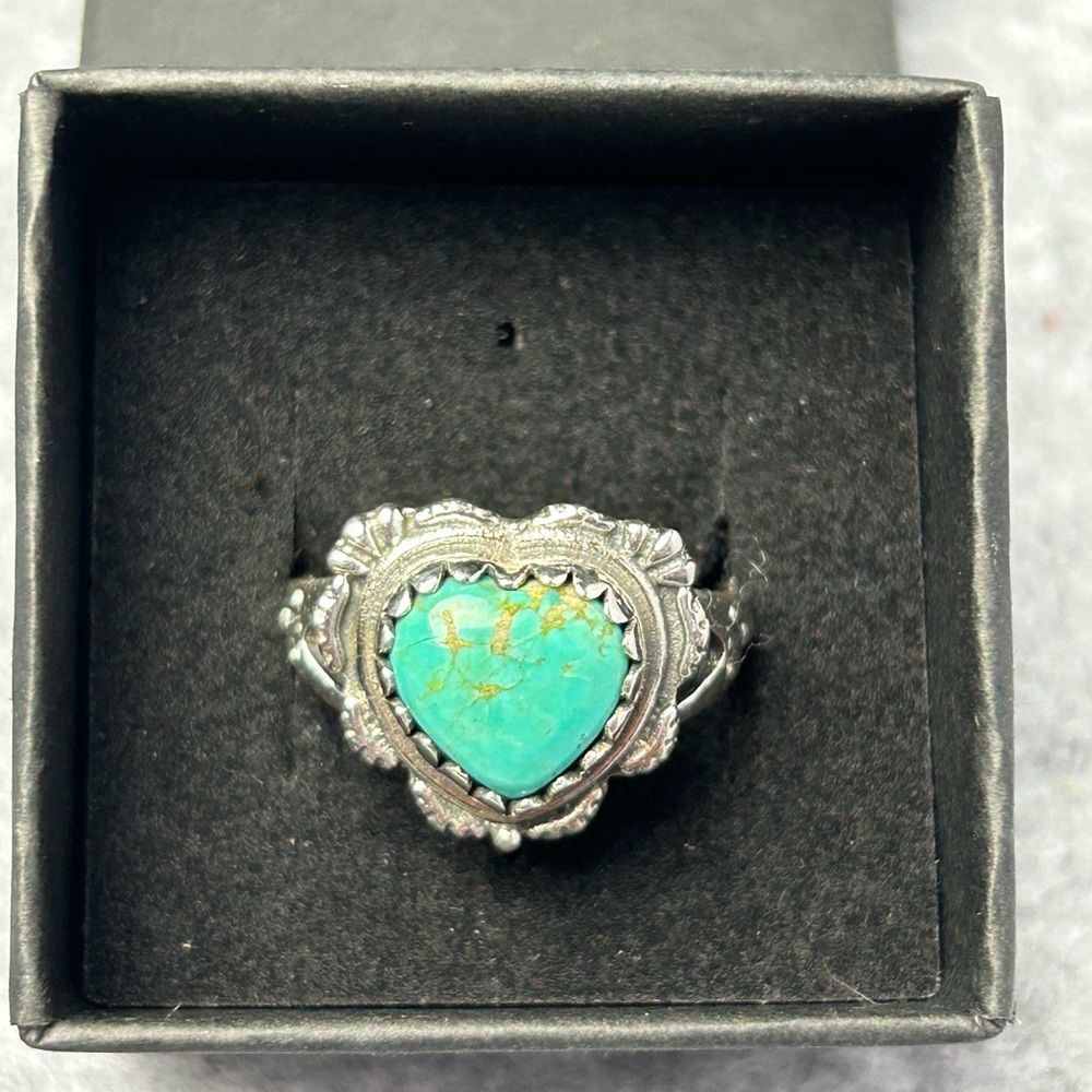 Southwest Style 925 Sterling Silver Turquoise Heart Ring Ladies 9